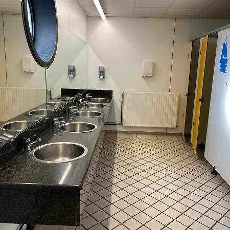 Nuit Insolite A Bord Du Bateau Exocet Iii *